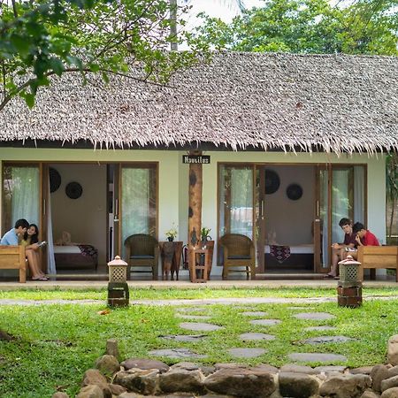 Murex Dive Resort Manado Extérieur photo