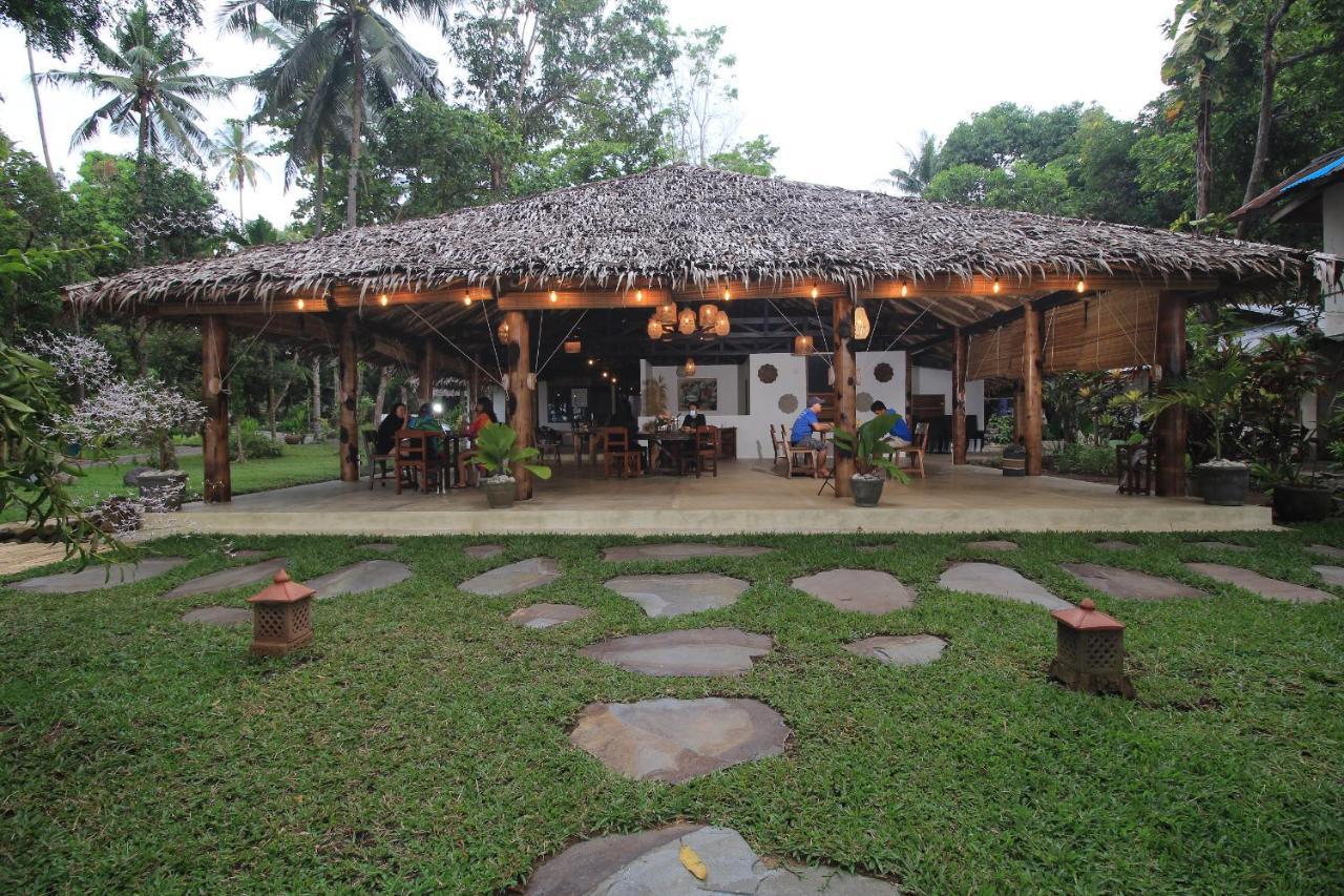 Murex Dive Resort Manado Extérieur photo