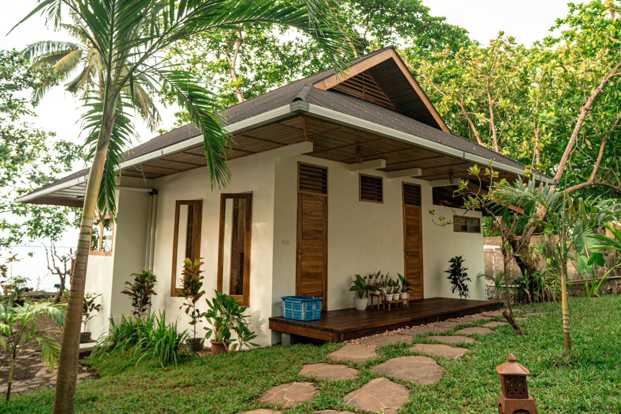 Murex Dive Resort Manado Extérieur photo