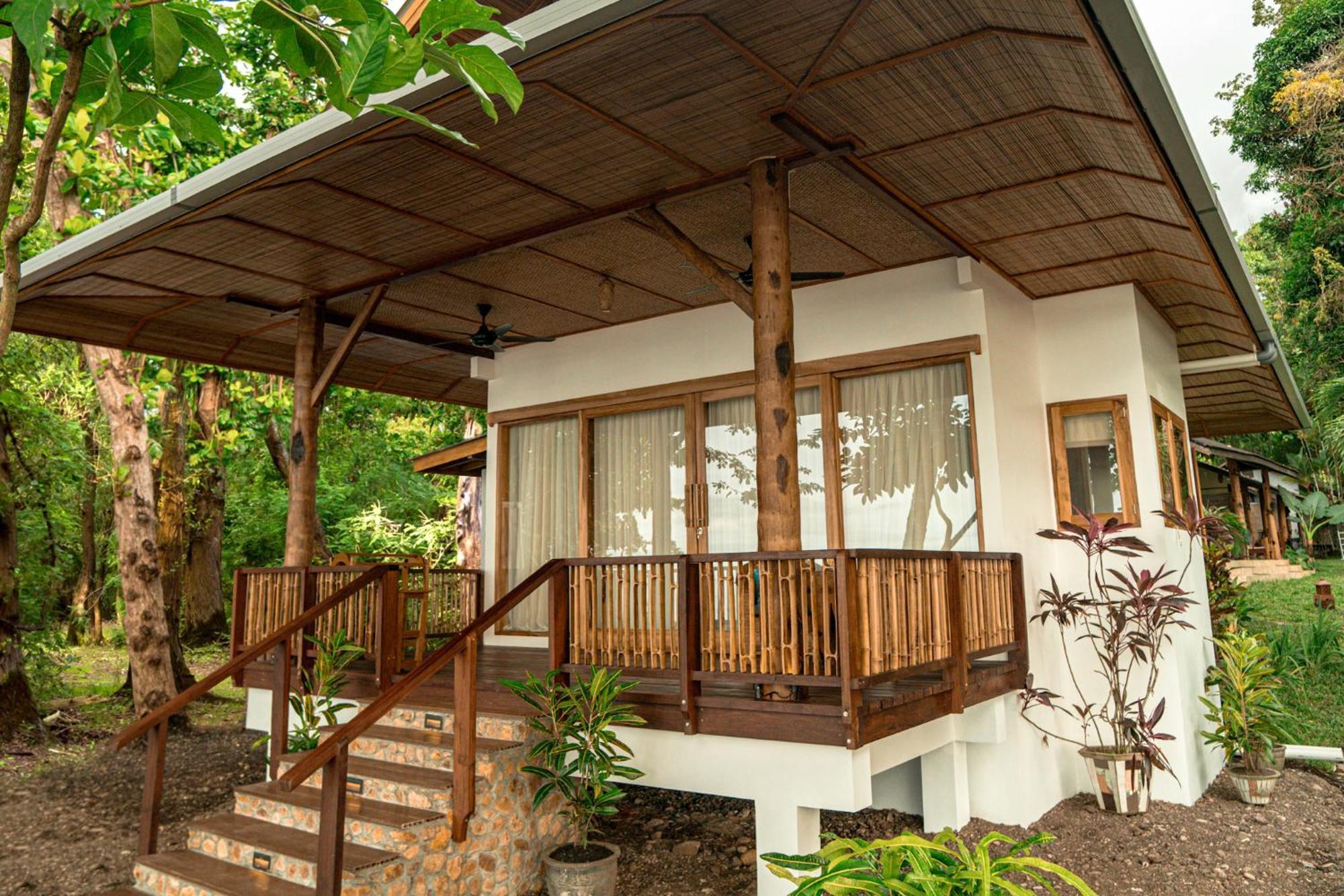 Murex Dive Resort Manado Extérieur photo