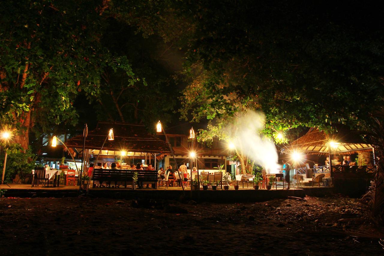 Murex Dive Resort Manado Extérieur photo